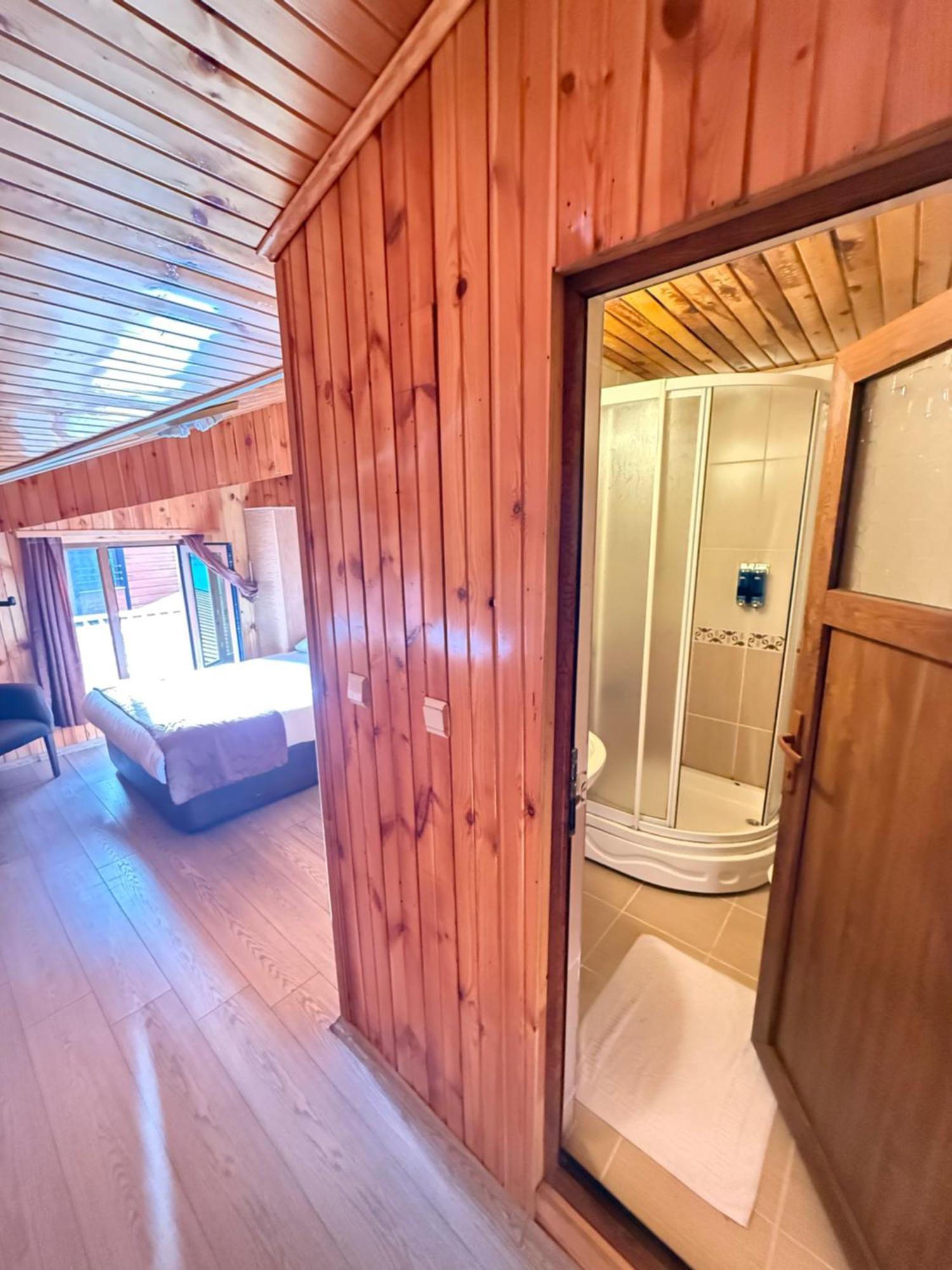 Ozkan Otel Uzungöl Kültér fotó